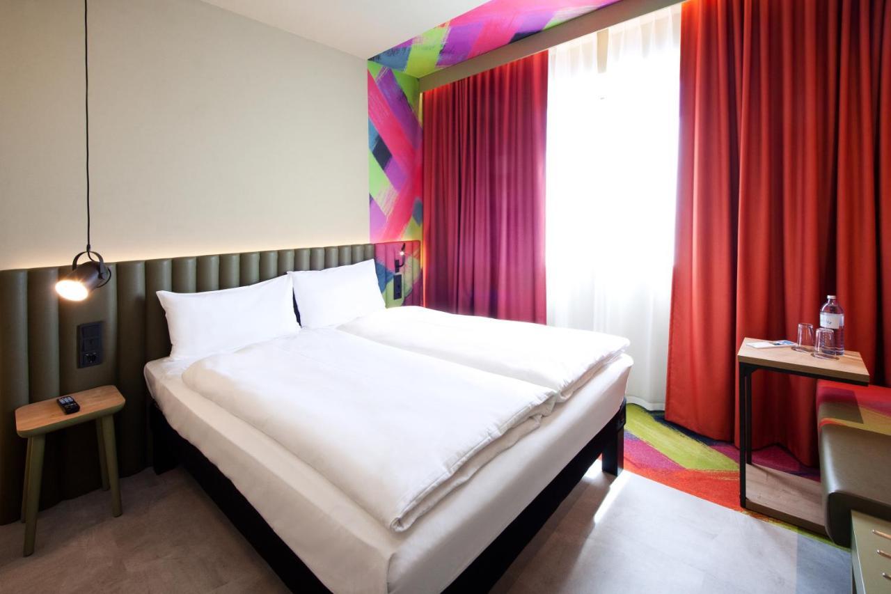 Ibis Styles Parndorf Neusiedler See Εξωτερικό φωτογραφία