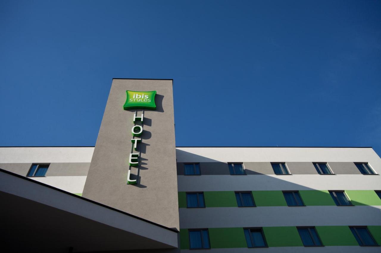 Ibis Styles Parndorf Neusiedler See Εξωτερικό φωτογραφία