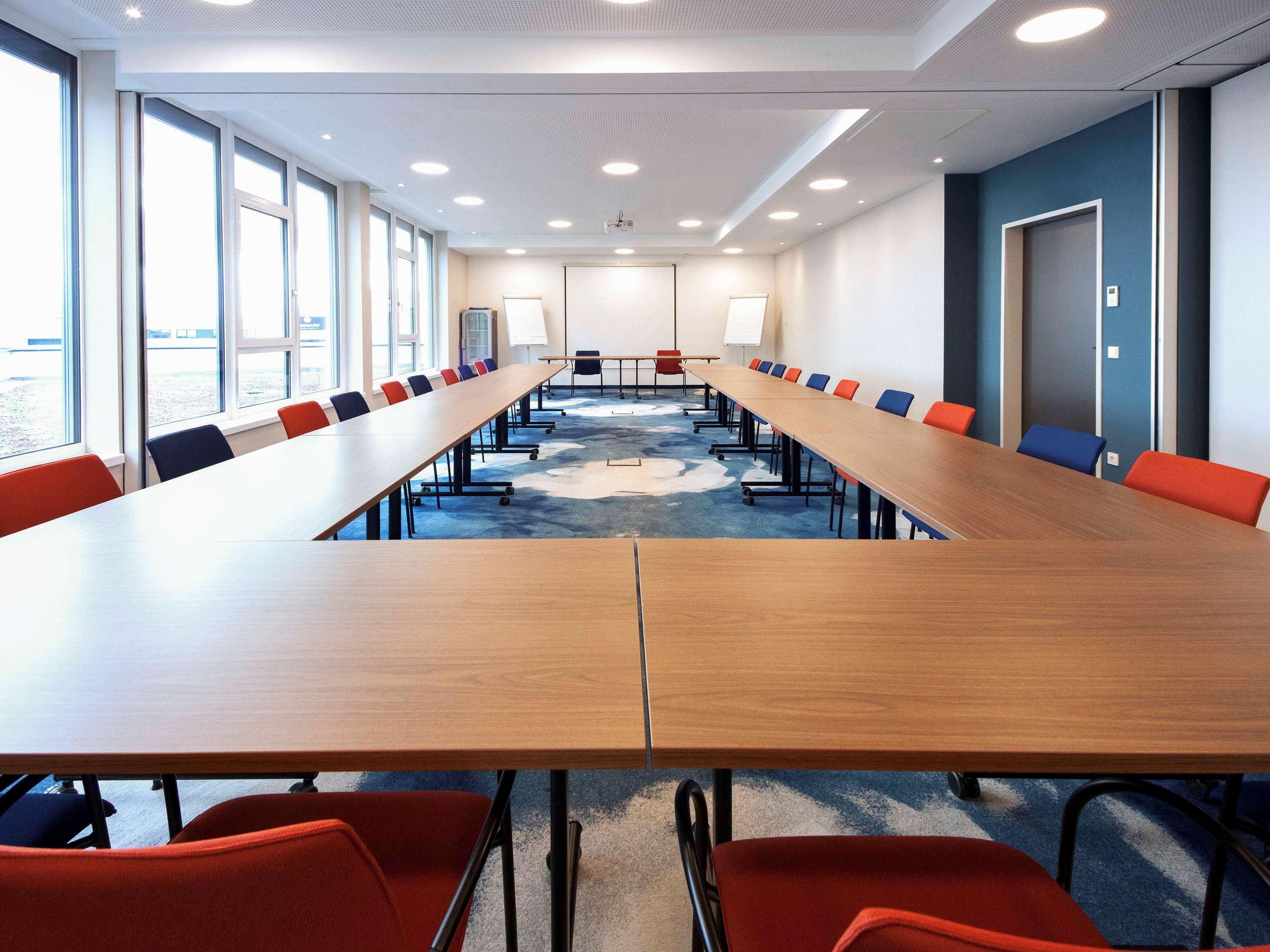 Ibis Styles Parndorf Neusiedler See Εξωτερικό φωτογραφία