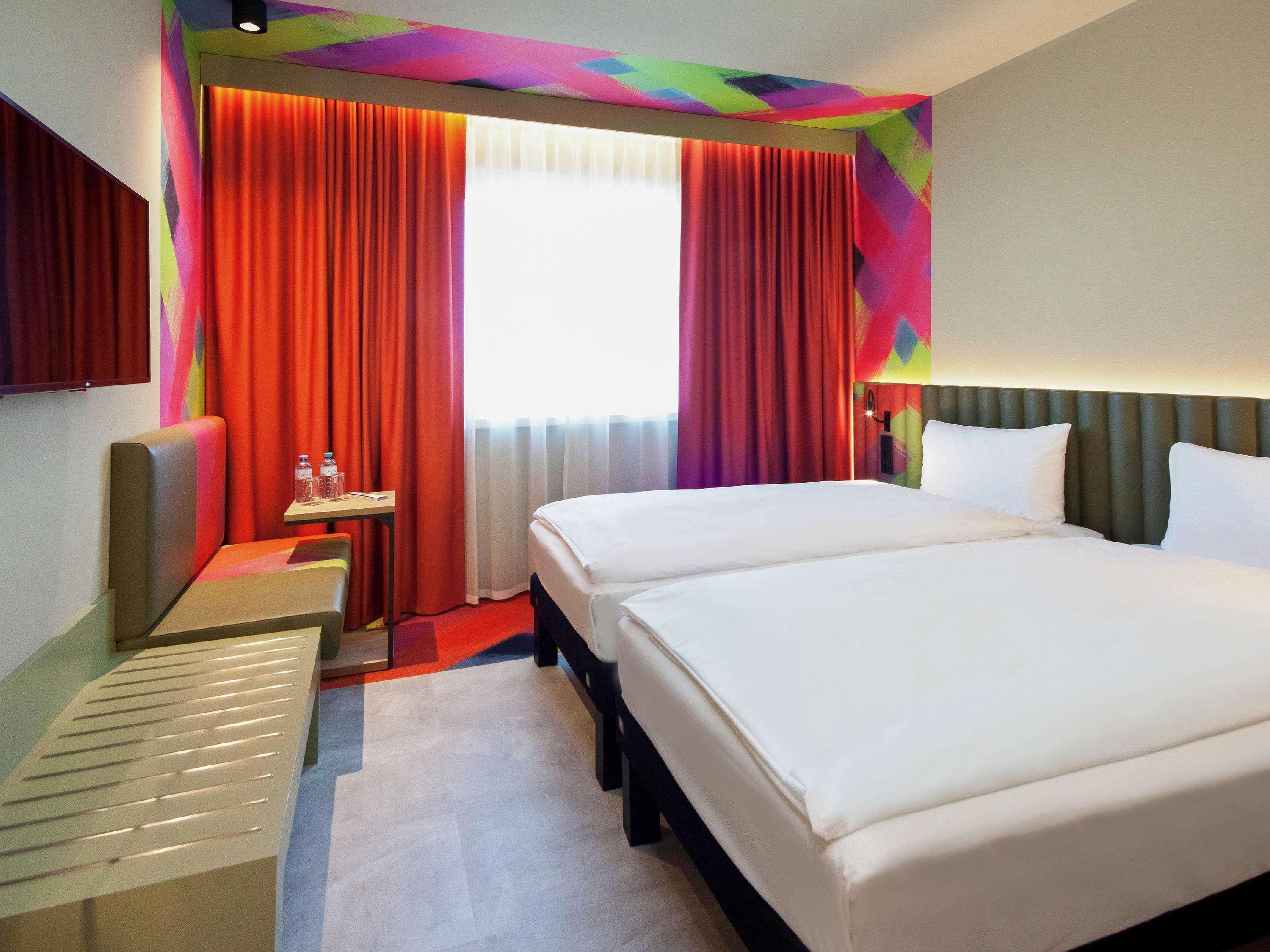 Ibis Styles Parndorf Neusiedler See Εξωτερικό φωτογραφία